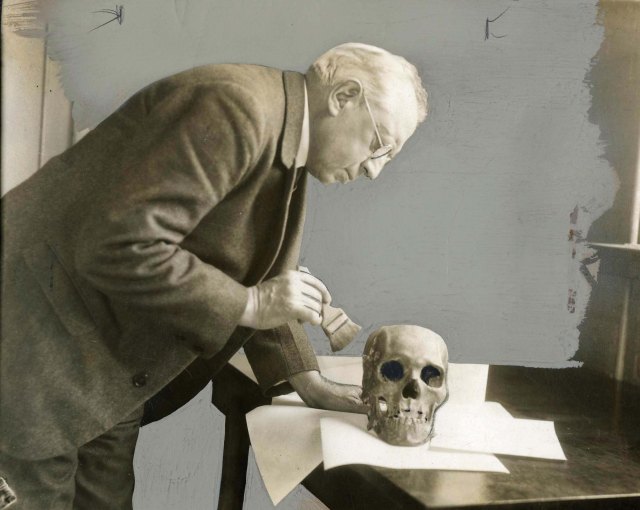 Albert_Jenks_portrait